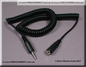 3.5mm-Audio-Black-M-F-Longer-1a.jpg